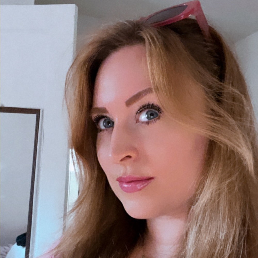 Meet your Posher, Samantha